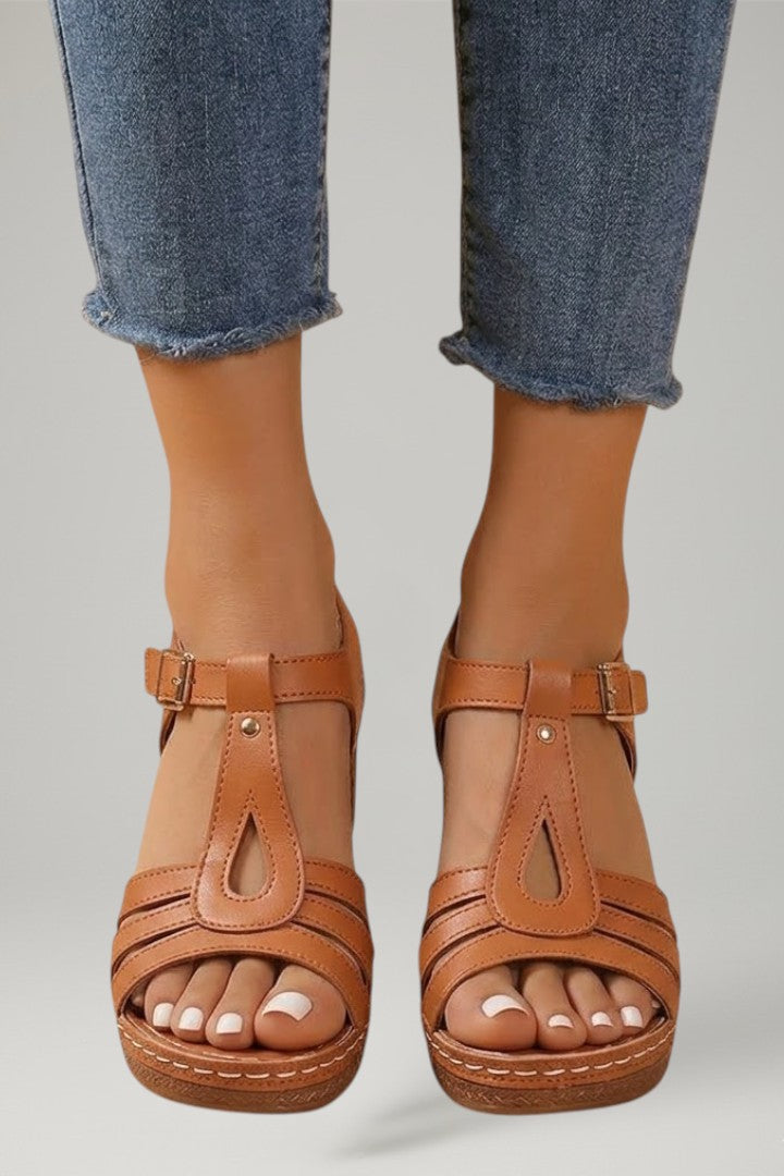 Women's Block Heel Sandals with Cushioned Insole and Strap Design