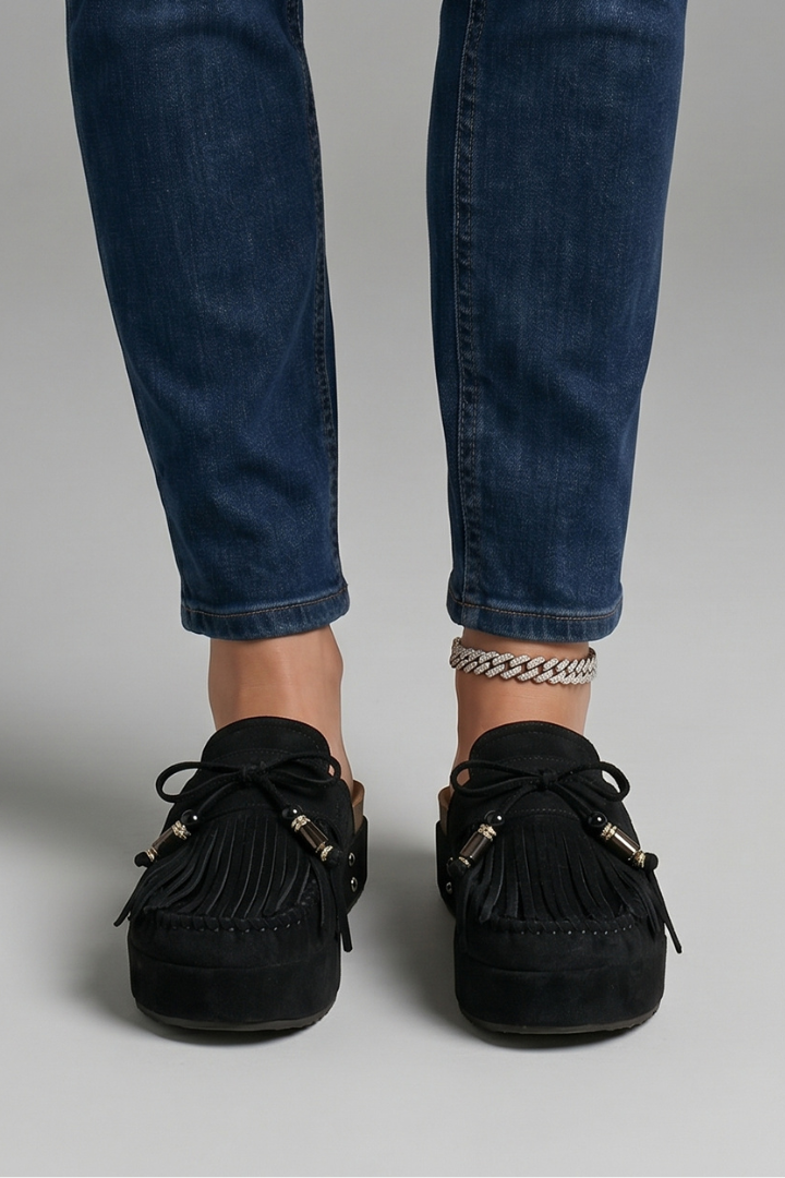 Women's Leather Sandals with Round Toe and Slip-On