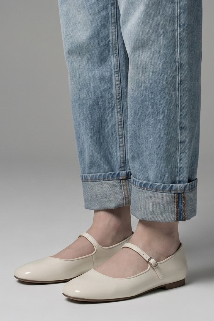 Women's Mary Jane Shoes with Buckle Strap for Everyday Wear