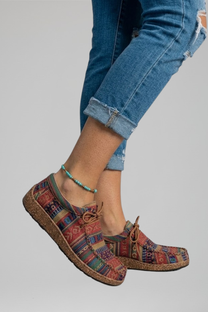Women's Orthopaedic Lace-Up Shoes with Cushioned Footbed for All-Day Comfort