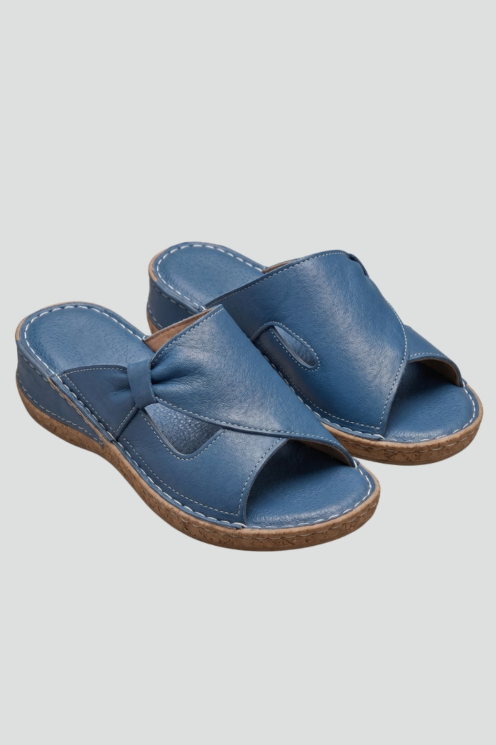 Women's Orthopaedic Sandals with Adjustable Straps and Flat Sole