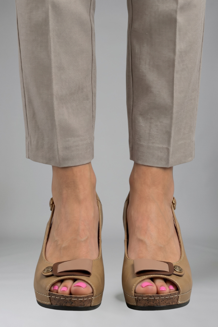 Women's Orthopaedic Sandals with Buckle Closure for Summer