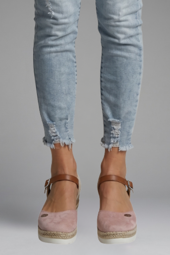 Women's Orthopaedic Sandals with Buckle Strap Closure for Summer