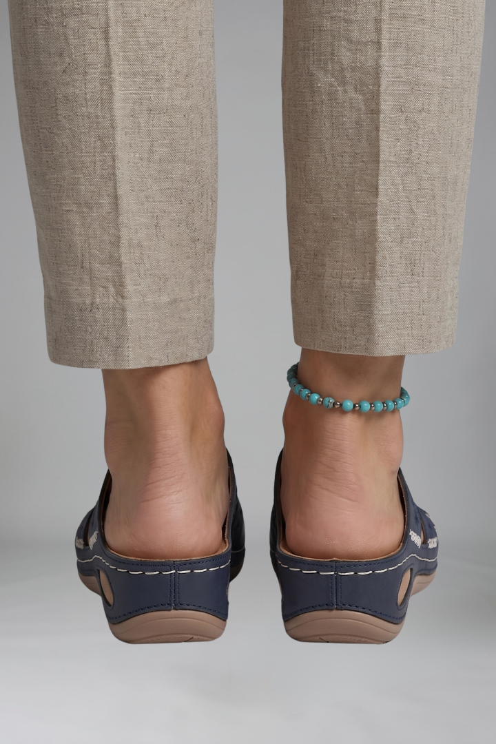 Women's Orthopaedic Sandals with Cutout Upper Straps for Everyday Wear