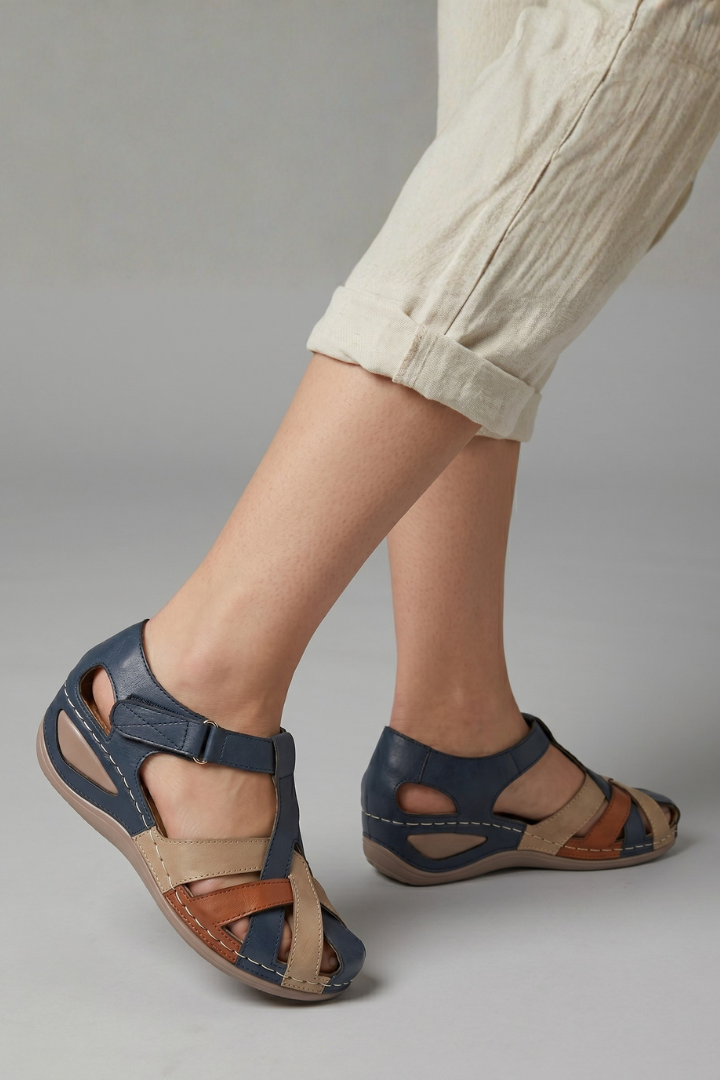 Women's Orthopaedic Sandals with Crisscross Straps for Summer