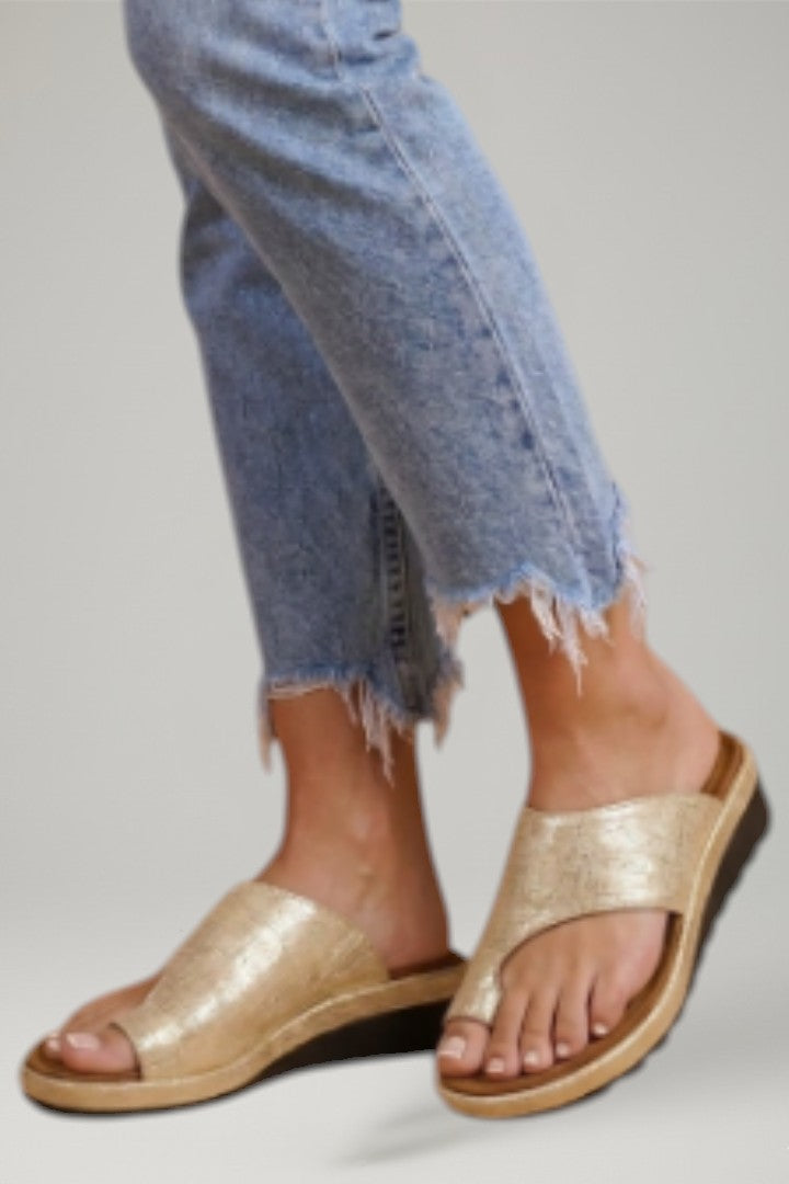 Women's Orthopaedic Sandals with Wide Toe Box and Cushioned Sole