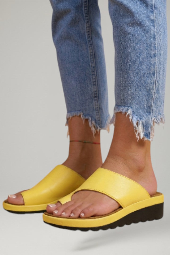 Women's Orthopaedic Sandals with Wide Toe Box and Cushioned Sole