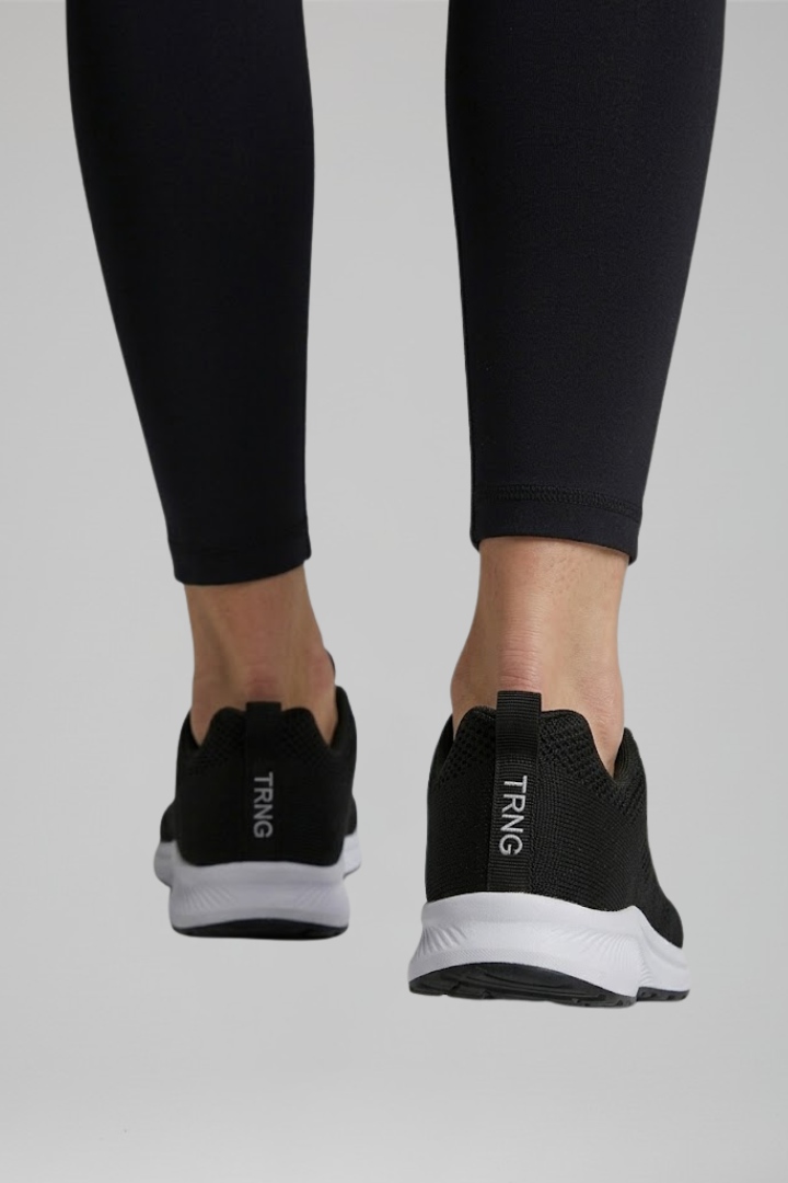 Women's Orthopaedic Walking Shoes with Lace-Up Closure for All-Day Comfort