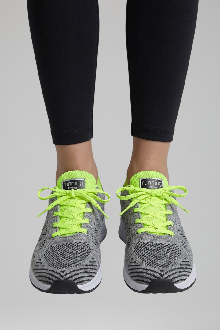 Women's Orthopaedic Walking Shoes with Lace-Up Closure for All-Day Comfort