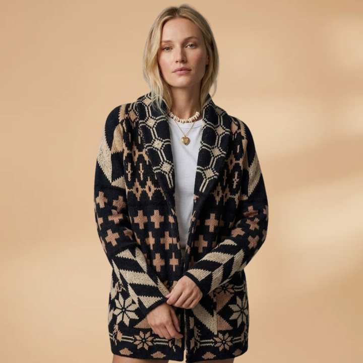 Women's Oversized Cardigan with button fastening and collar