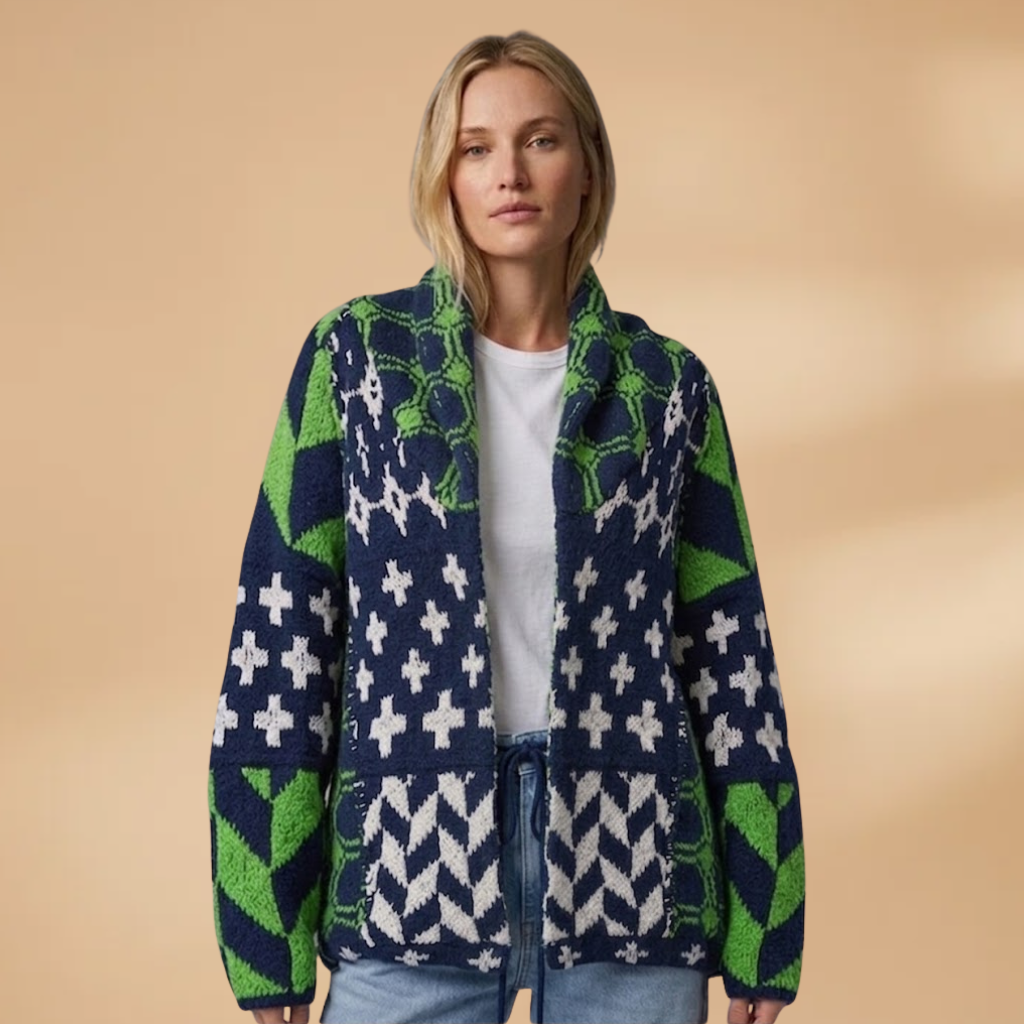 Women's Oversized Cardigan with button fastening and collar