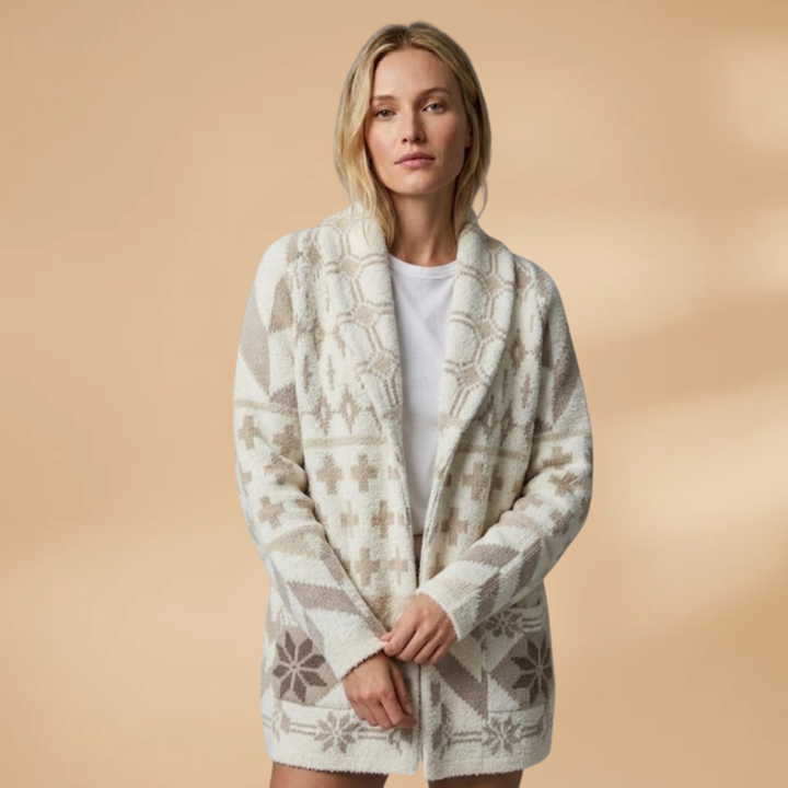 Women's Oversized Cardigan with button fastening and collar