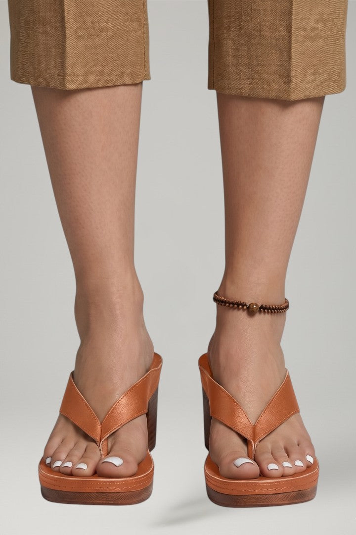 Women's Thong Sandals with Block Heel and Platform Sole
