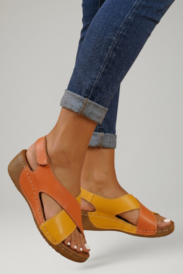 Women's Walking Sandals with Adjustable Straps and Cushioned Insole