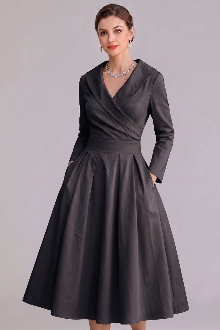 Women's Elegant Midi Dress with Pockets - Versatile Style