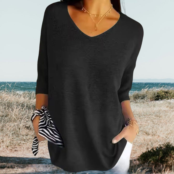 Marie - V-Neck Top