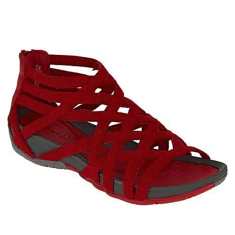 Alicia | Orthopaedic sandals with crossover straps and open design