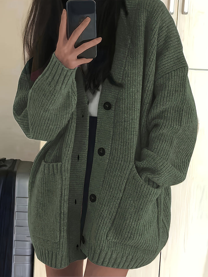 Charlotte - Elegant Oversized Buttoned Cardigan
