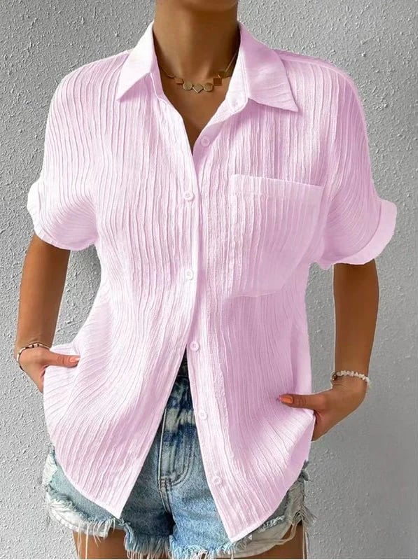 Lightweight Women's Shirt with Classic Buttoned Collar and Relaxed Fit
