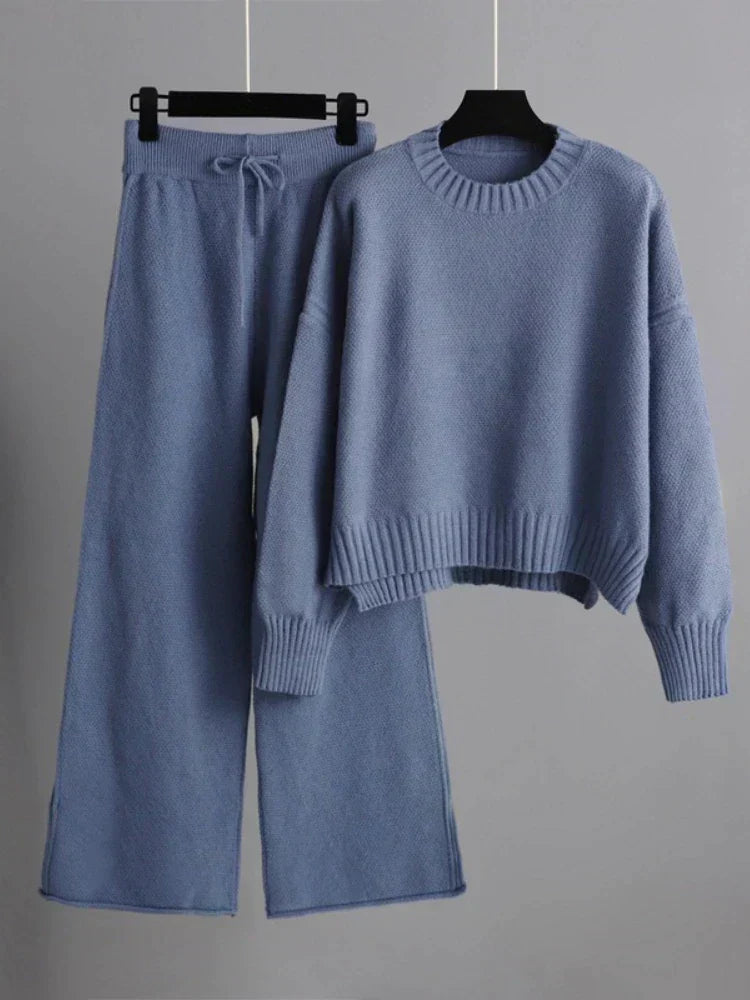 Hannah Classic and Elegant Knitwear, view 2 - Elena Harper