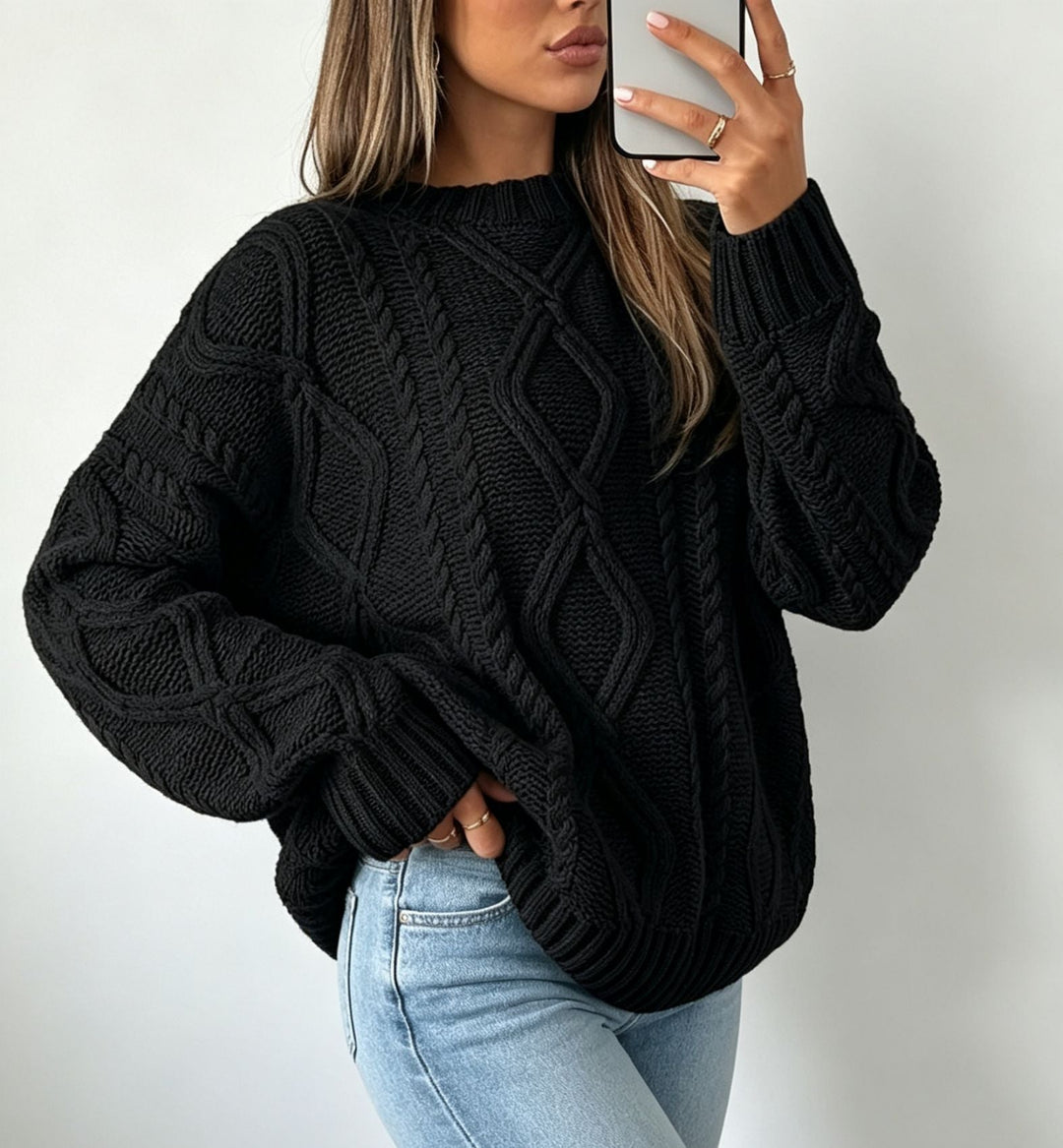 Women's Round Neck Loose Fit Sweater - Soft and Casual