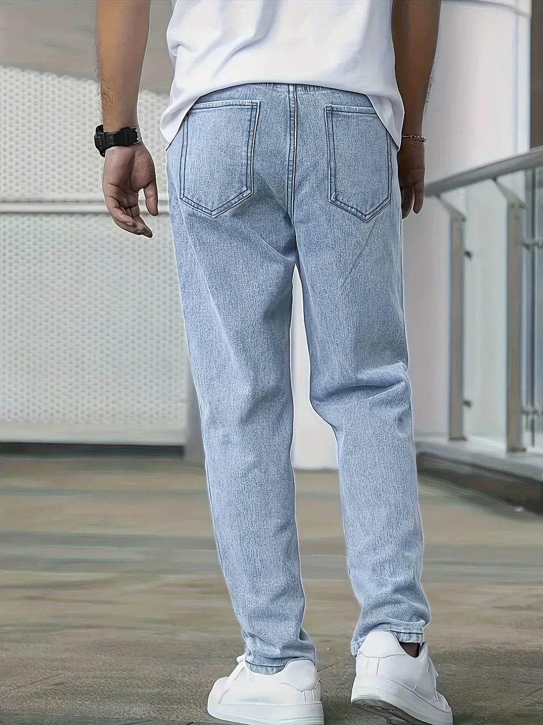 High-Quality Men's Jack Jeans Modern Style, Slim Fit, and Optimal Comfort, view 2 - Elena Harper