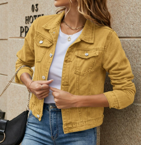 Elegant Short Denim Jacket for Women – Buttoned Casual Everyday Style