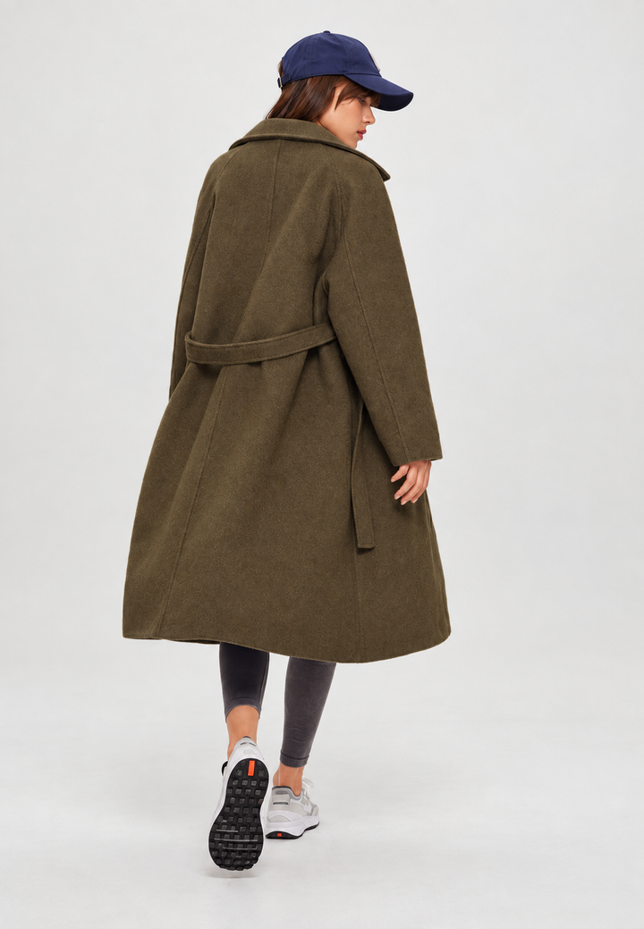Long women's coat with shirt collar and front button closure - Aline