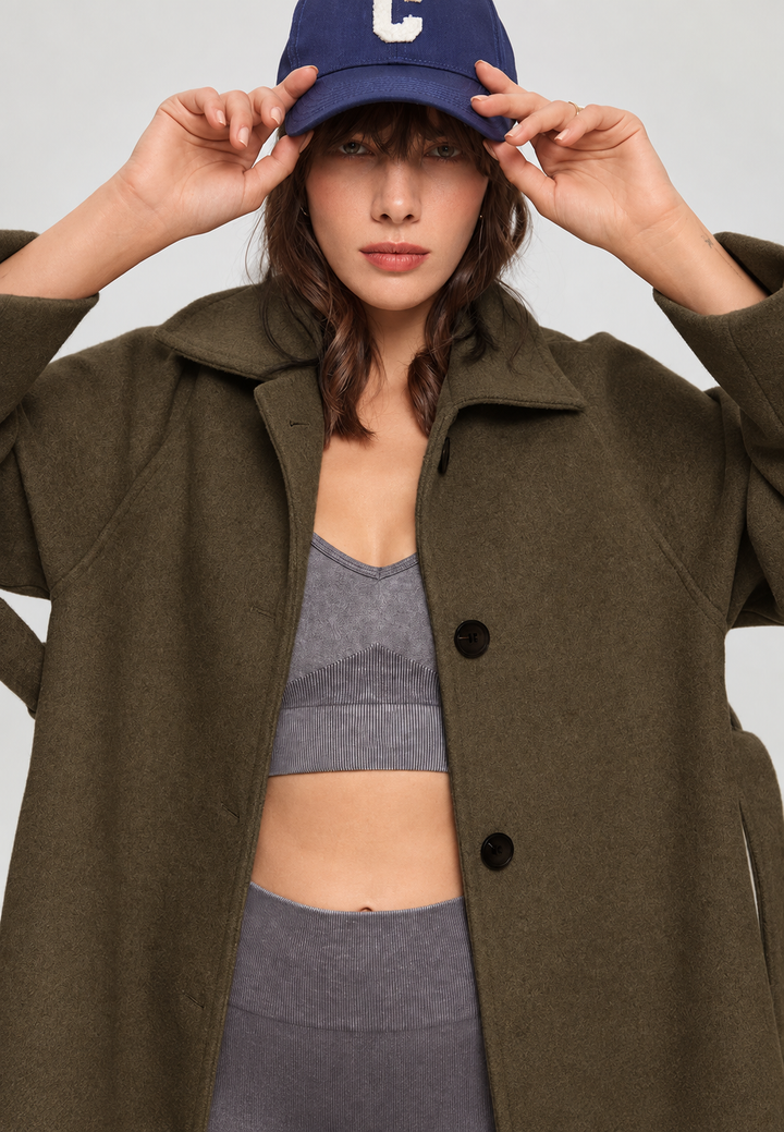 Long women's coat with shirt collar and front button closure - Aline
