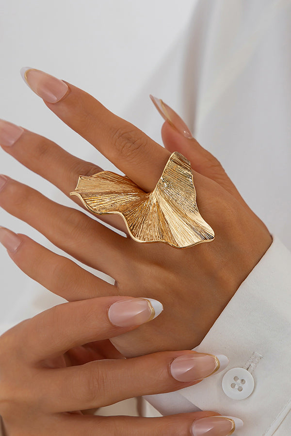 Fashion Irregular Ginkgo Leaf Shape Alloy Ring