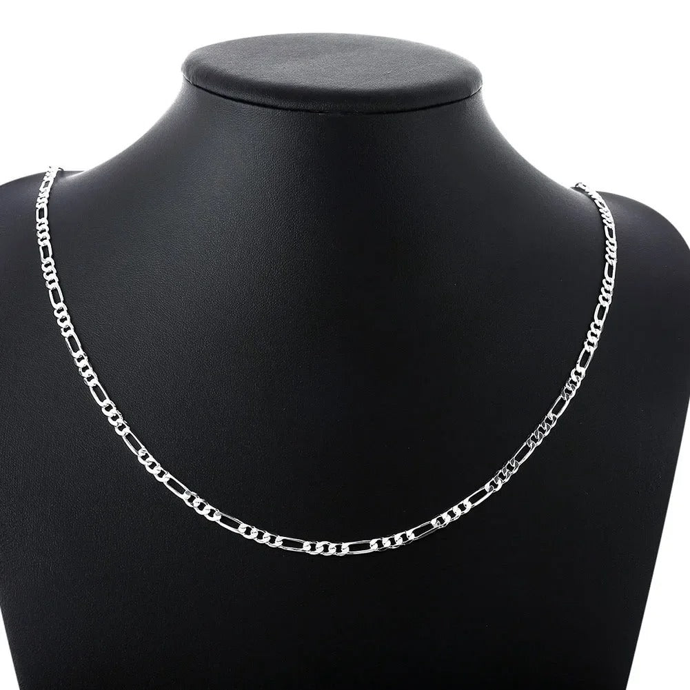 Elegant Silver Necklace – Timeless Design, Stainless Steel, and Refined Style