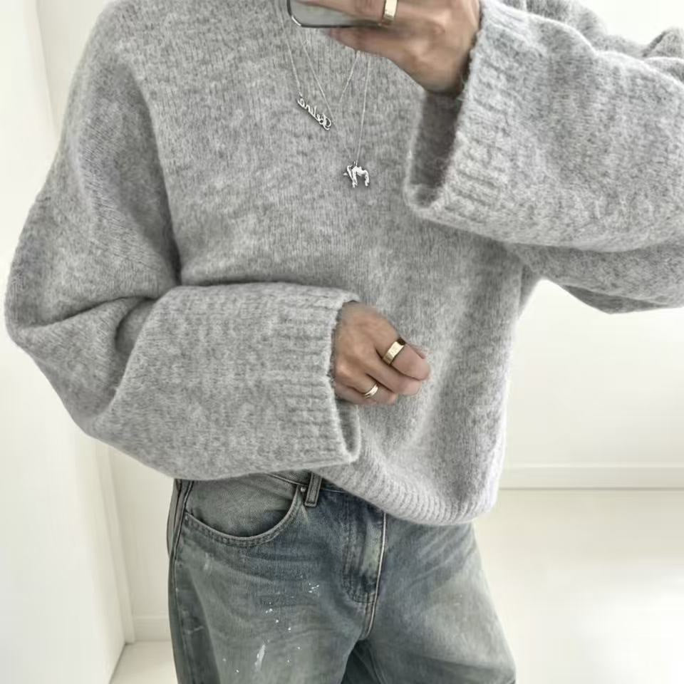 Loose Women's Knit Sweater - Soft and Easy to Wear