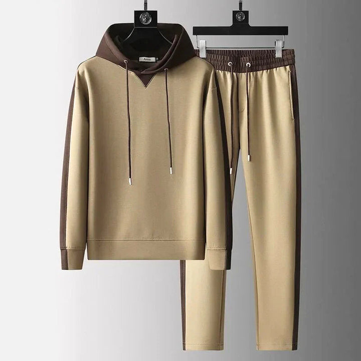 Lonardo Comfortable Two-Tone Tracksuit - Elena Harper