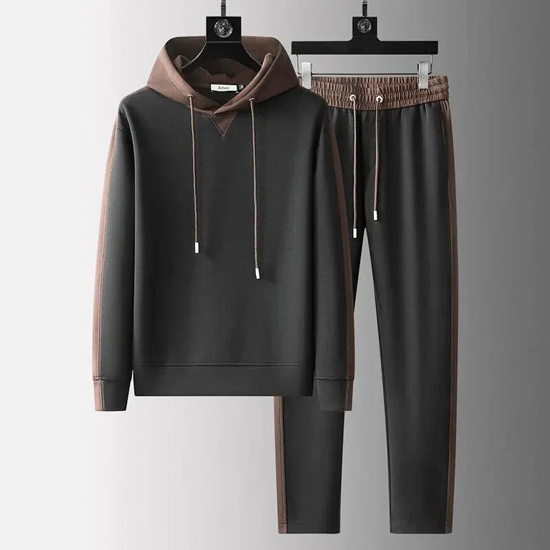 Lonardo Comfortable Two-Tone Tracksuit, view 3 - Elena Harper