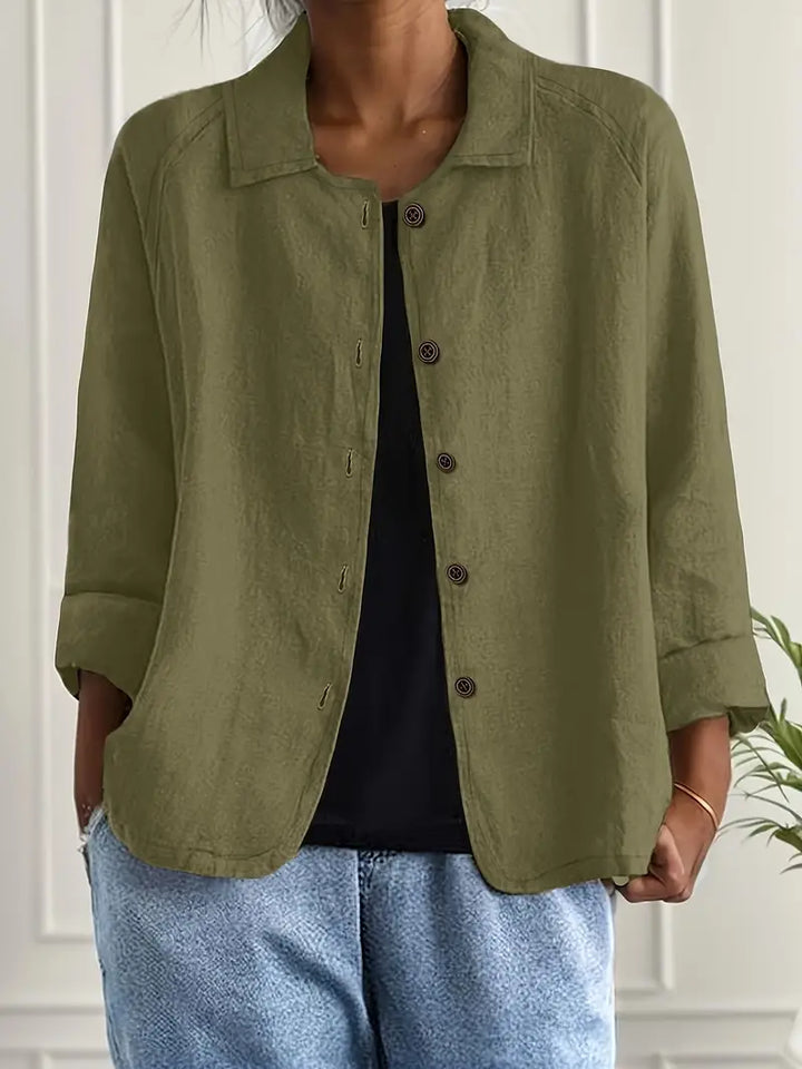 Women's Classic Light Top with Comfortable Fit and Versatile Design
