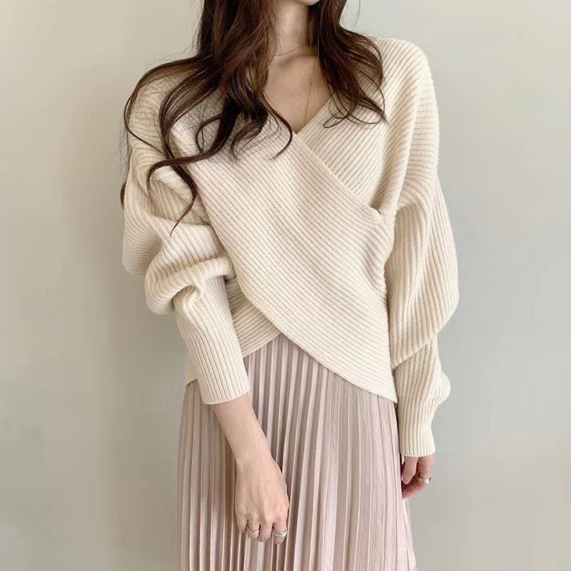 Women's Sweater with V-Neck and Exposed Shoulders - Soft and Modern