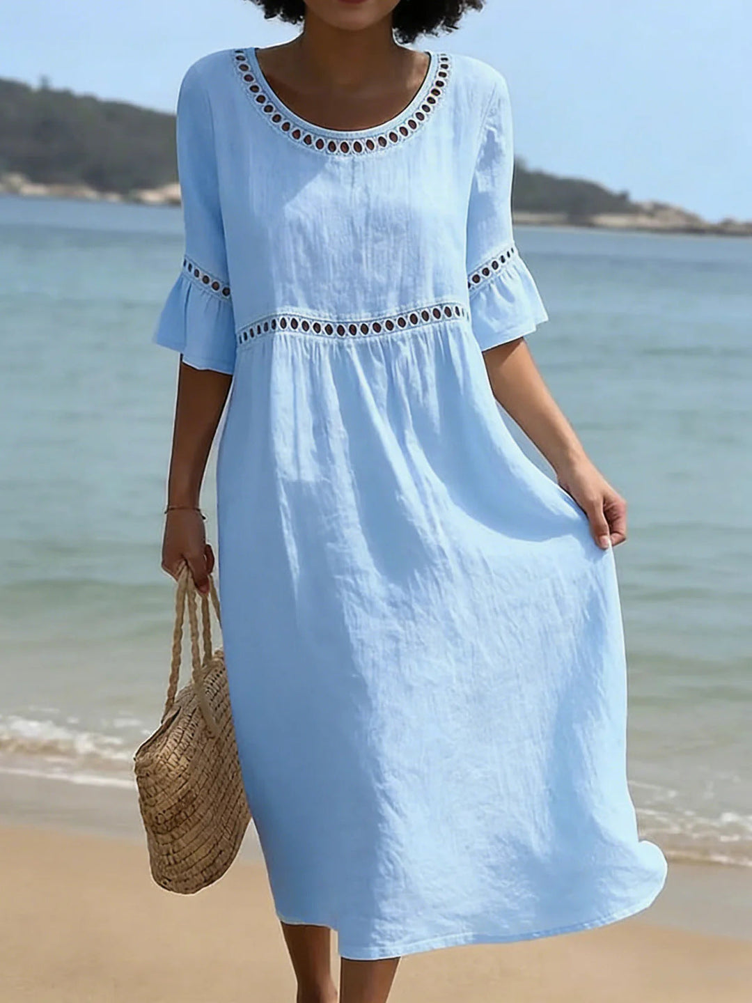 Amara™ | Elegant Belly-Camouflaging Midi Dress