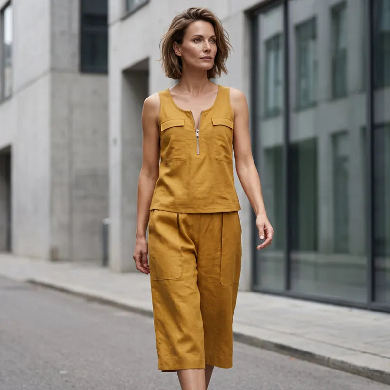 Women's Sleeveless Set with Wide Pants