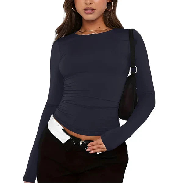 Laura – Minimalistic T-shirt