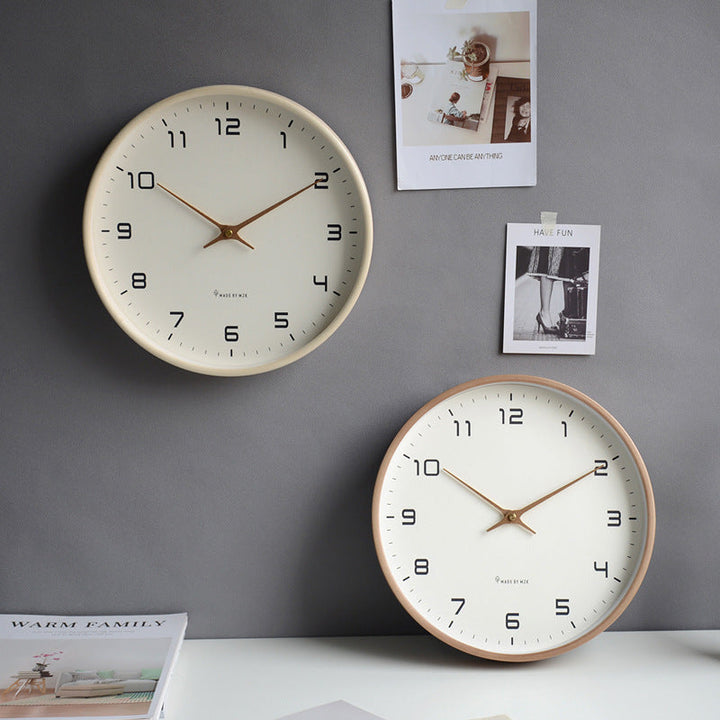 Minimalist Silent Wall Clock – Timeless, Clear, and Stylish