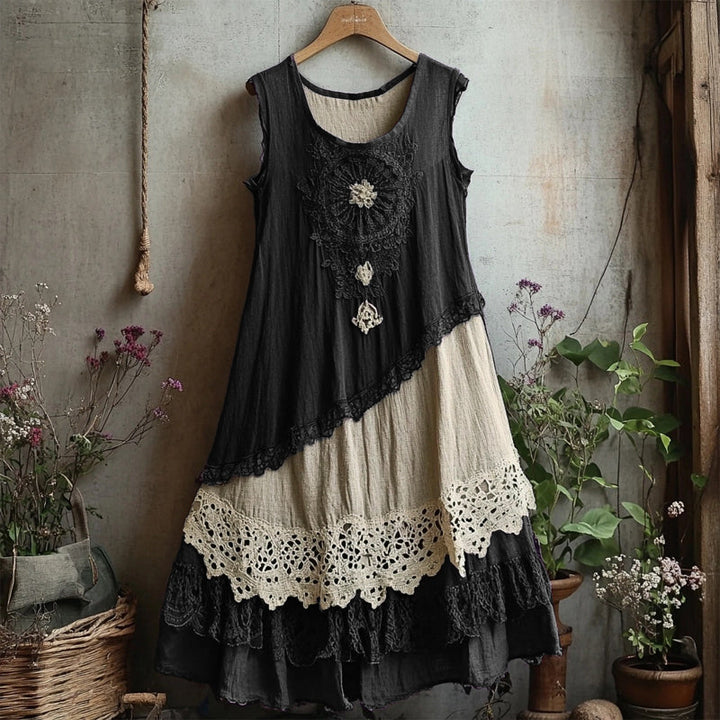 Gracefully Designed Dress - Elena Harper