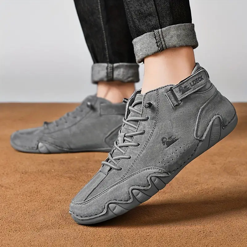 JacobNora AUS Waterproof Shoes with Rugged Design - Elena Harper