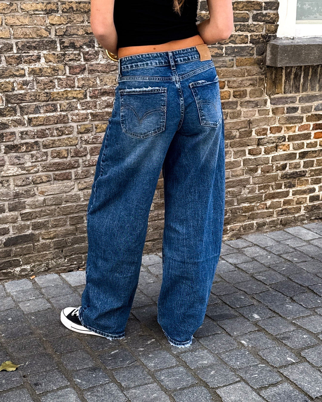 Women's Balloon Fit Jeans with Wide Leg