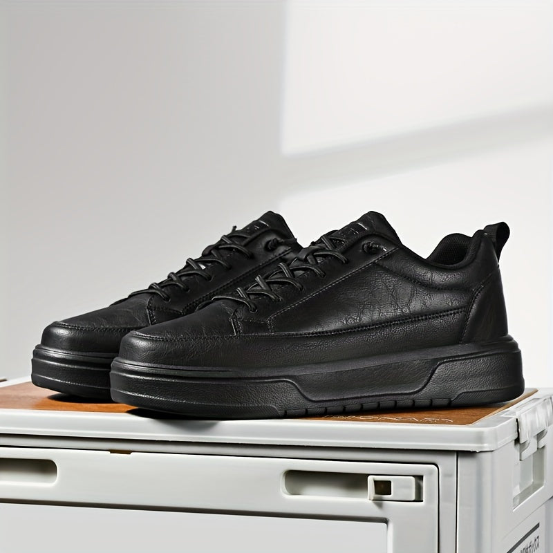 Men's Lace-Up Closed-Toe Sneakers