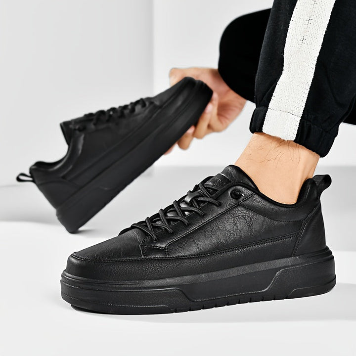 Men's Lace-Up Closed-Toe Sneakers