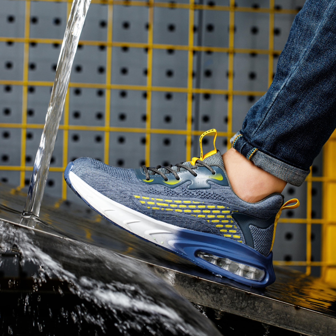 Men's Mesh Sneakers with Thick Sole