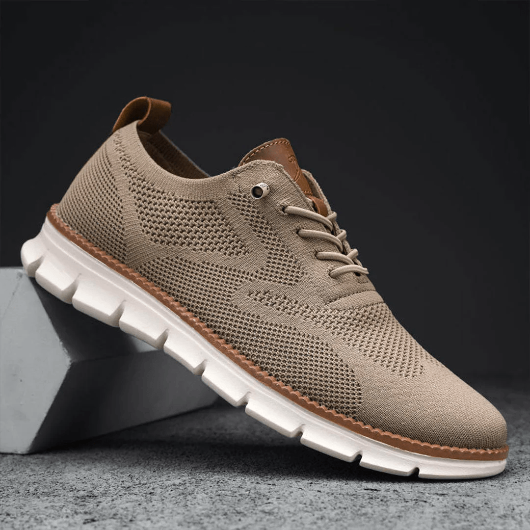 Men's Mesh Sneakers with Flexible Sole
