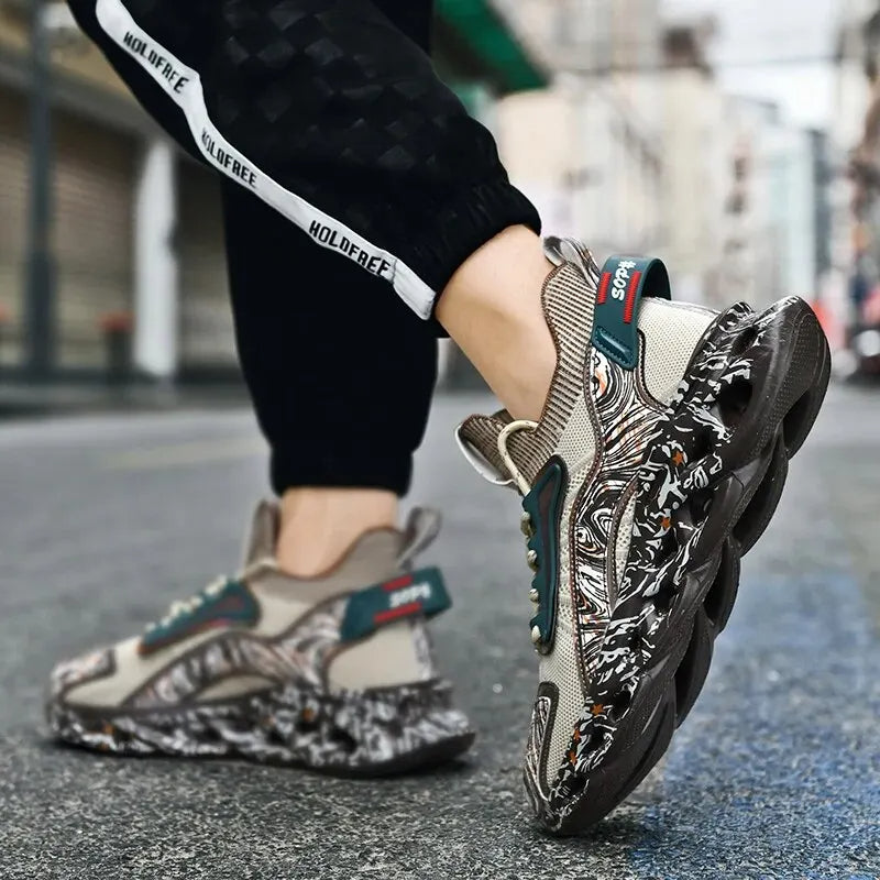 Men's Textured Print Sneakers