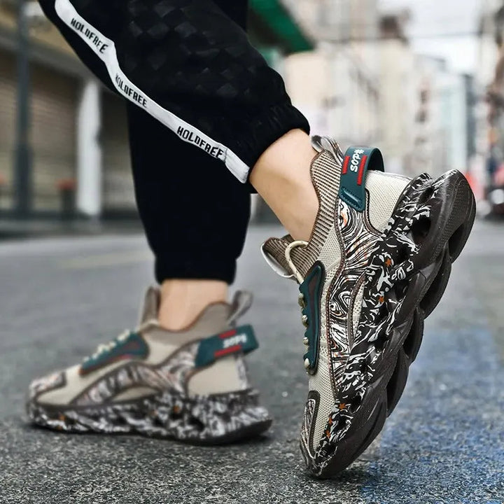 Men's Textured Print Sneakers