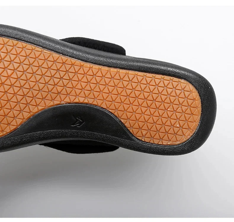 Lace-free men's sneakers